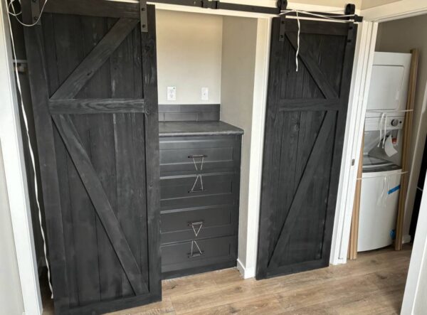 TINY MOBILE HOME 1 Bedroom 1 Bath House