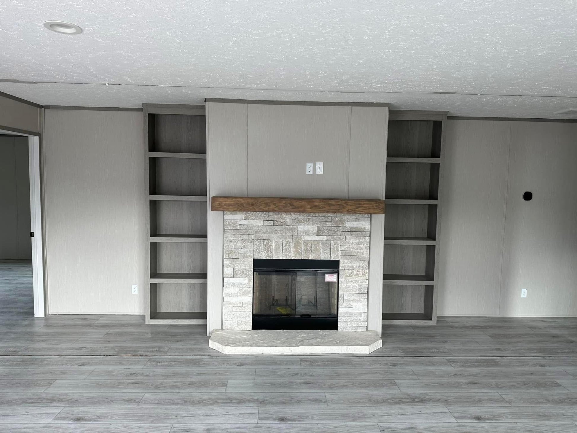 Mobile Home The Diamond 3 Bedroom | 2 Bath | 32 x 64™ (60)